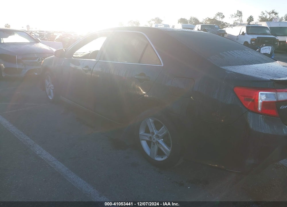 2012 TOYOTA CAMRY SE VIN: 4T1BF1FK5CU118981