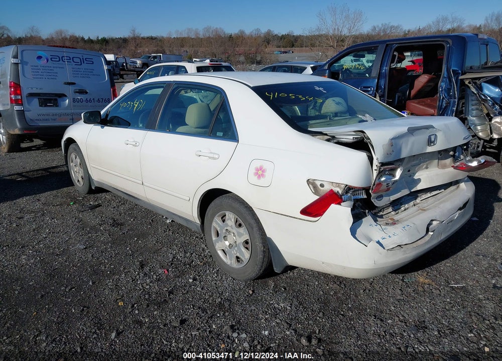 2005 HONDA ACCORD 2.4 LX VIN: 1HGCM56495A108192