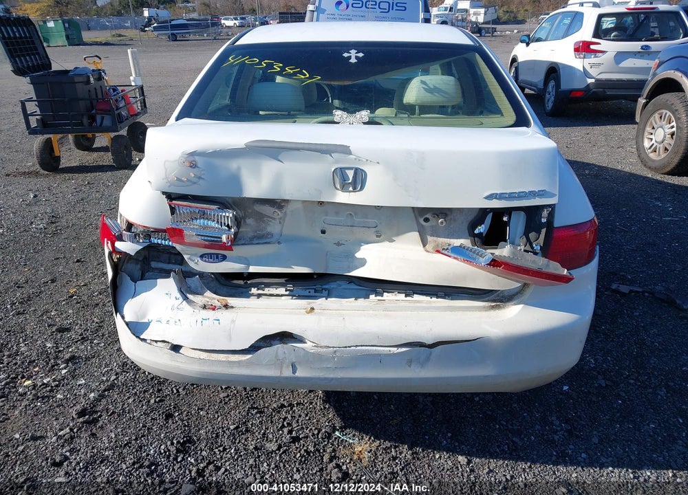 2005 HONDA ACCORD 2.4 LX VIN: 1HGCM56495A108192