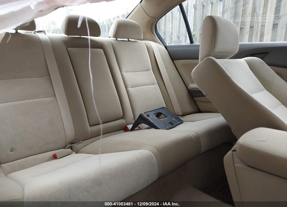 2008 HONDA ACCORD 2.4 LX-P VIN: 1HGCP26448A105095