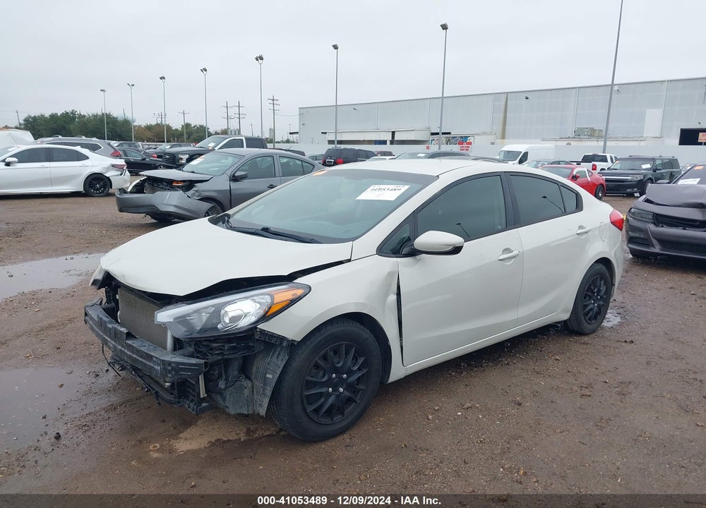 2015 KIA FORTE VIN: KNAFK4A65F5403009