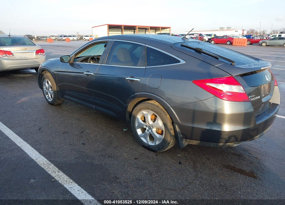 2011 HONDA ACCORD CROSSTOUR EX-L VIN: 5J6TF2H57BL006400