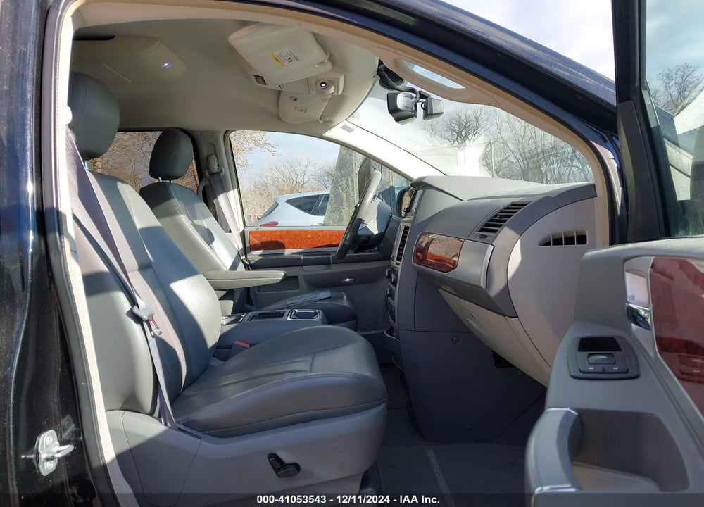 2009 CHRYSLER TOWN & COUNTRY TOURING VIN: 2A8HR54X89R566819