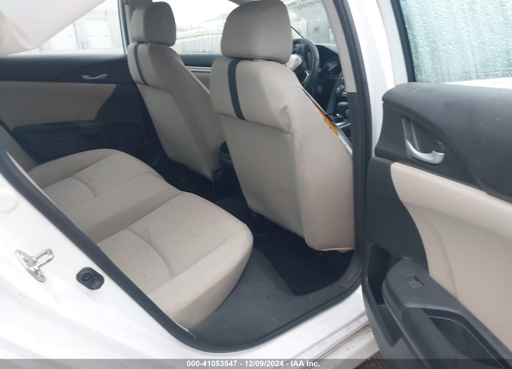 2016 HONDA CIVIC VIN: 19XFC2F5XGE052110