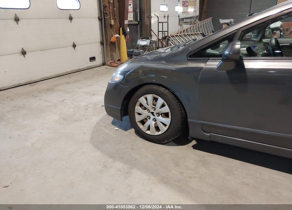 2010 HONDA CIVIC EX VIN: 19XFA1F85AE019856