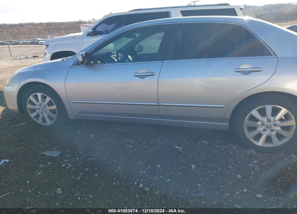 2007 HONDA ACCORD 3.0 EX VIN: 1HGCM66847A063075