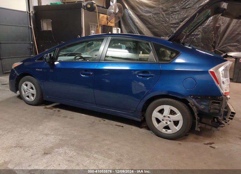 2010 TOYOTA PRIUS III VIN: JTDKN3DUXA0199083