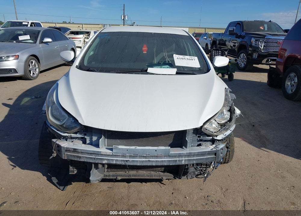2015 HYUNDAI ELANTRA SE VIN: 5NPDH4AE6FH569345