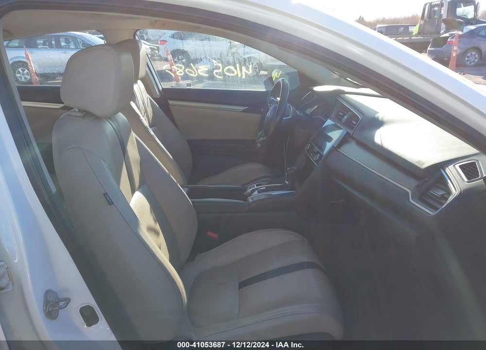 2018 HONDA CIVIC EX-L VIN: 2HGFC1F74JH646104