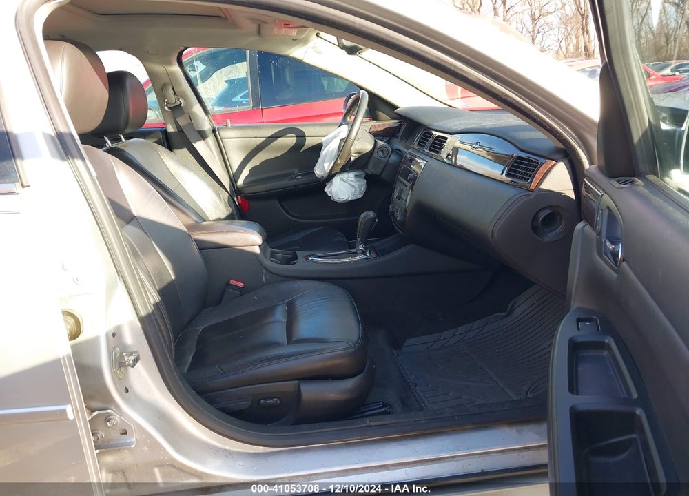 2012 CHEVROLET IMPALA LTZ VIN: 2G1WC5E32C1102239