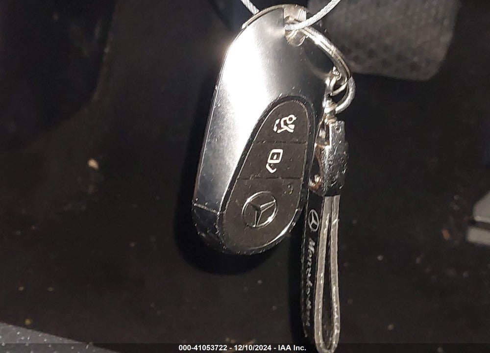 2022 MERCEDES-BENZ C 300 VIN: W1KAF4GB7NR037816