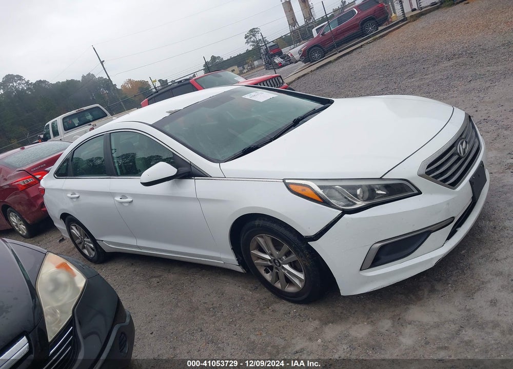 2017 HYUNDAI SONATA VIN: 5NPE24AF4HH565361