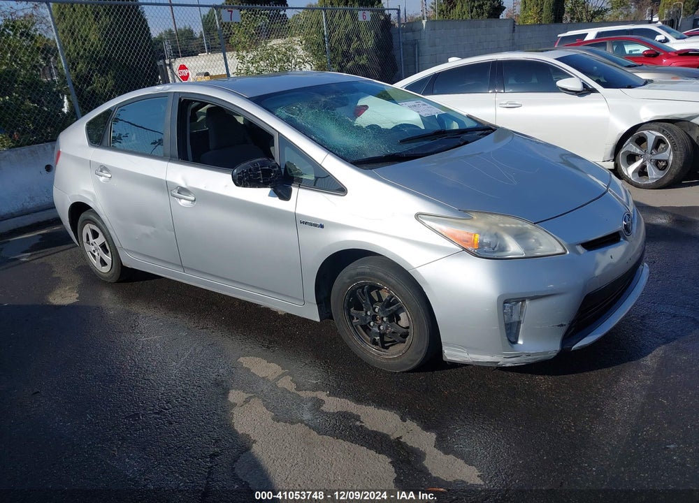 2013 TOYOTA PRIUS TWO VIN: JTDKN3DU5D0351338