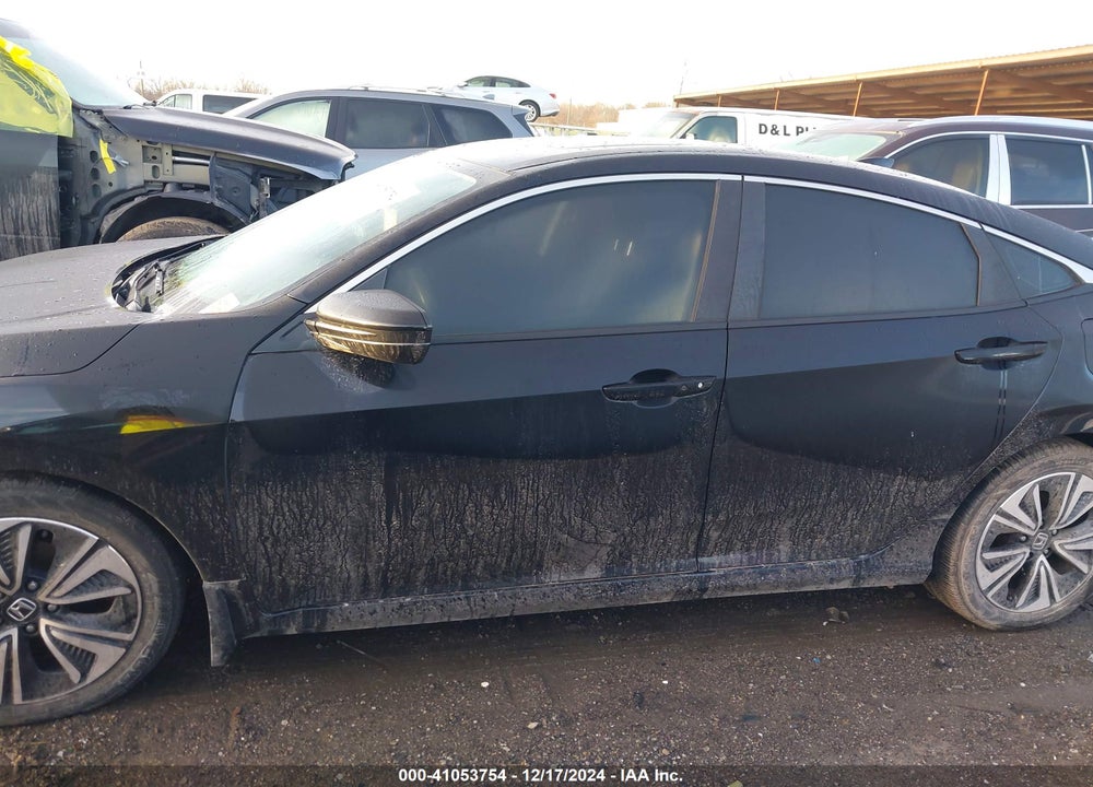 2018 HONDA CIVIC EX-L VIN: JHMFC1F79JX033047