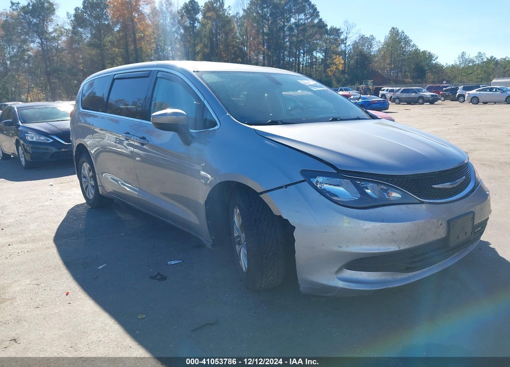 2017 CHRYSLER PACIFICA TOURING VIN: 2C4RC1DG1HR519085