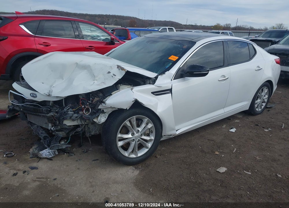 2011 KIA OPTIMA EX TURBO VIN: KNAGN4A62B5095352