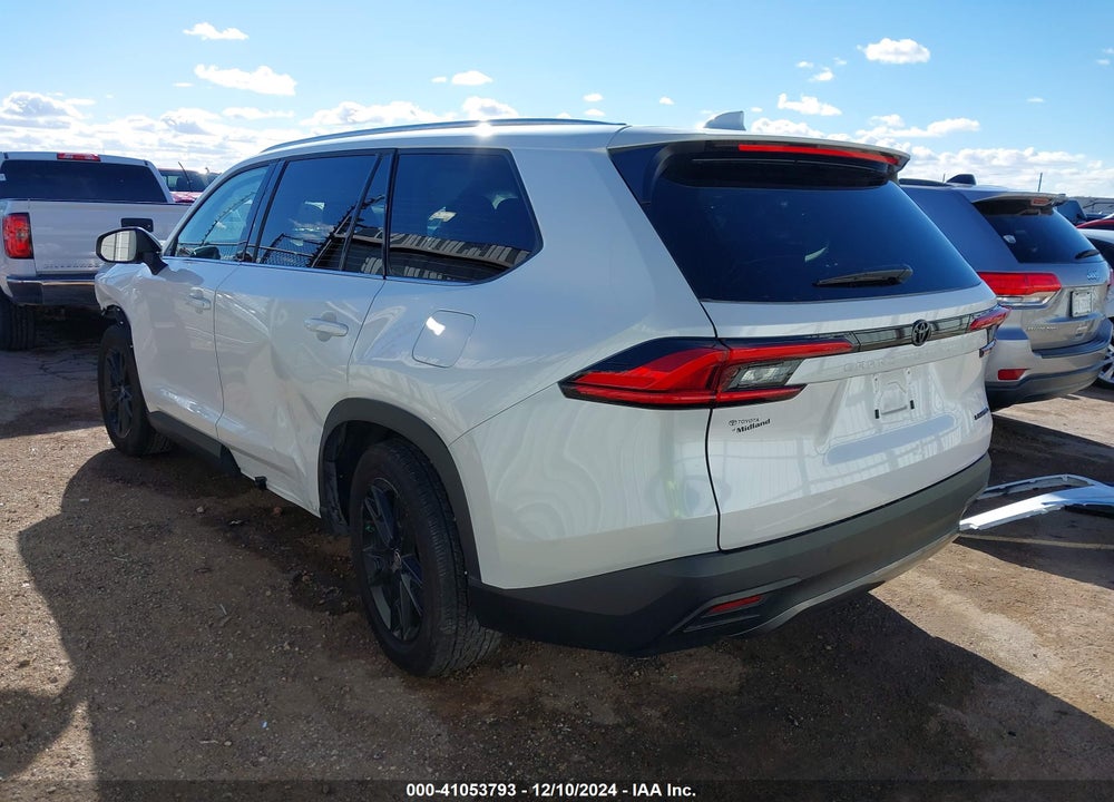 2024 TOYOTA GRAND HIGHLANDER LIMITED VIN: 5TDAAAA51RS014842