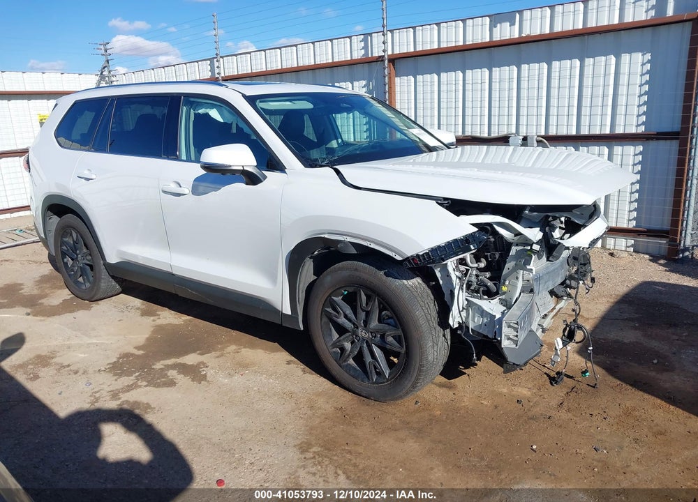 2024 TOYOTA GRAND HIGHLANDER LIMITED VIN: 5TDAAAA51RS014842