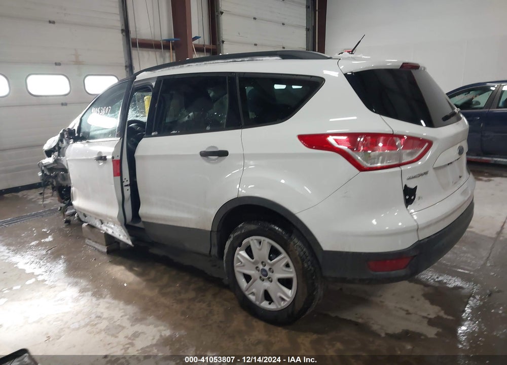 2015 FORD ESCAPE S VIN: 1FMCU0F74FUC29381