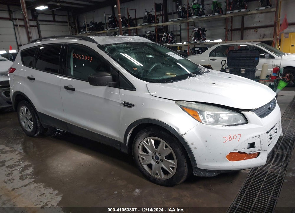2015 FORD ESCAPE S VIN: 1FMCU0F74FUC29381