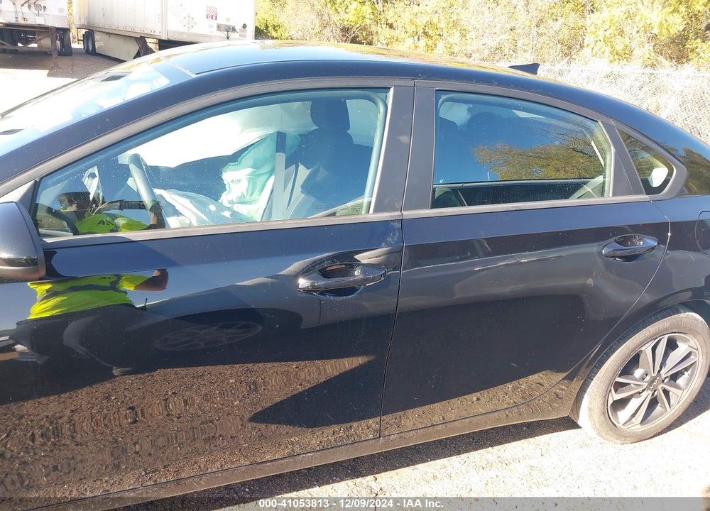2024 KIA FORTE LXS VIN: 3KPF24AD3RE708938