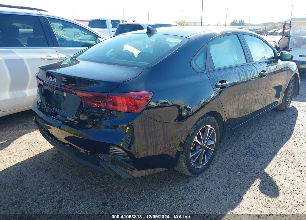 2024 KIA FORTE LXS VIN: 3KPF24AD3RE708938