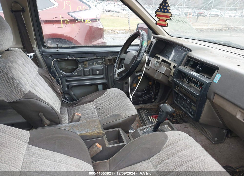 1990 NISSAN D21 KING CAB VIN: 1N6HD16S7LC375535