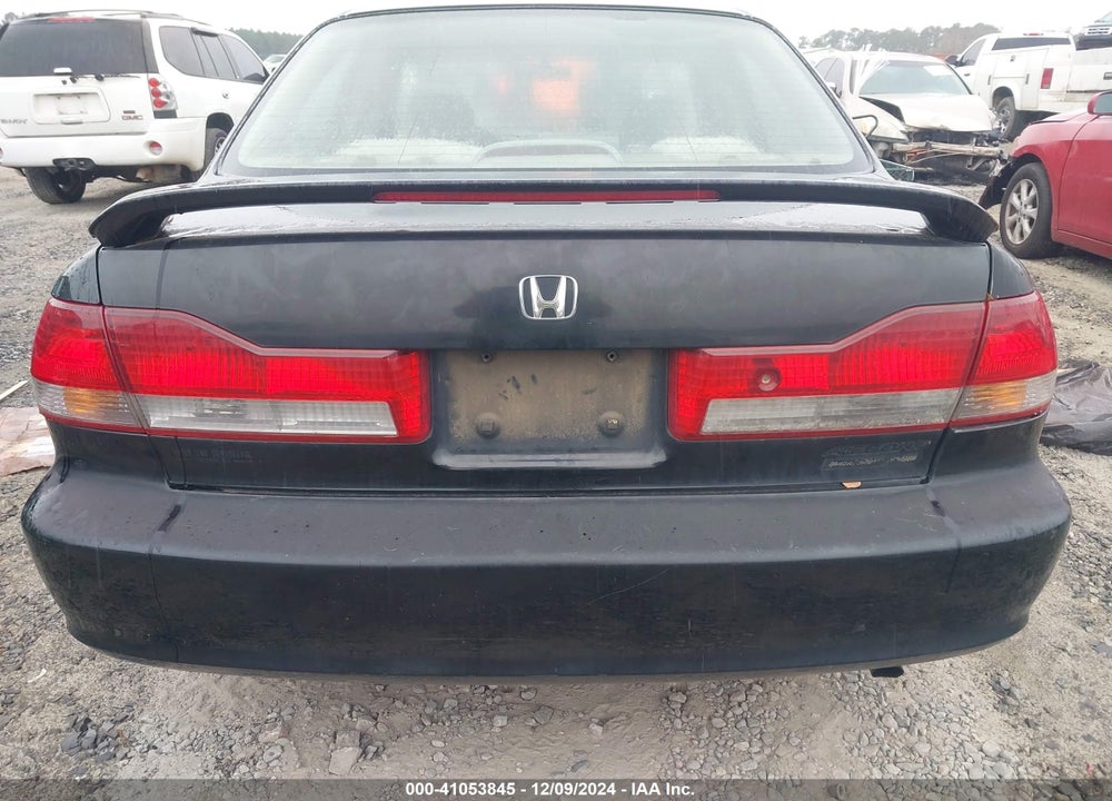 2002 HONDA ACCORD 2.3 EX/2.3 SE VIN: JHMCG66872C026653