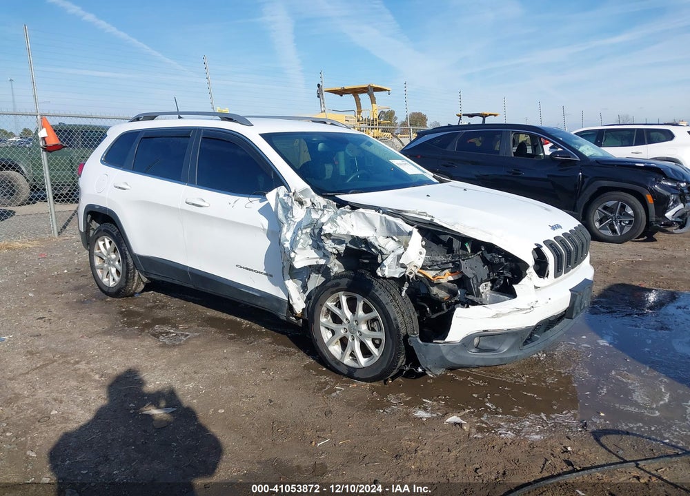 2018 JEEP CHEROKEE LATITUDE FWD VIN: 1C4PJLCB3JD538566