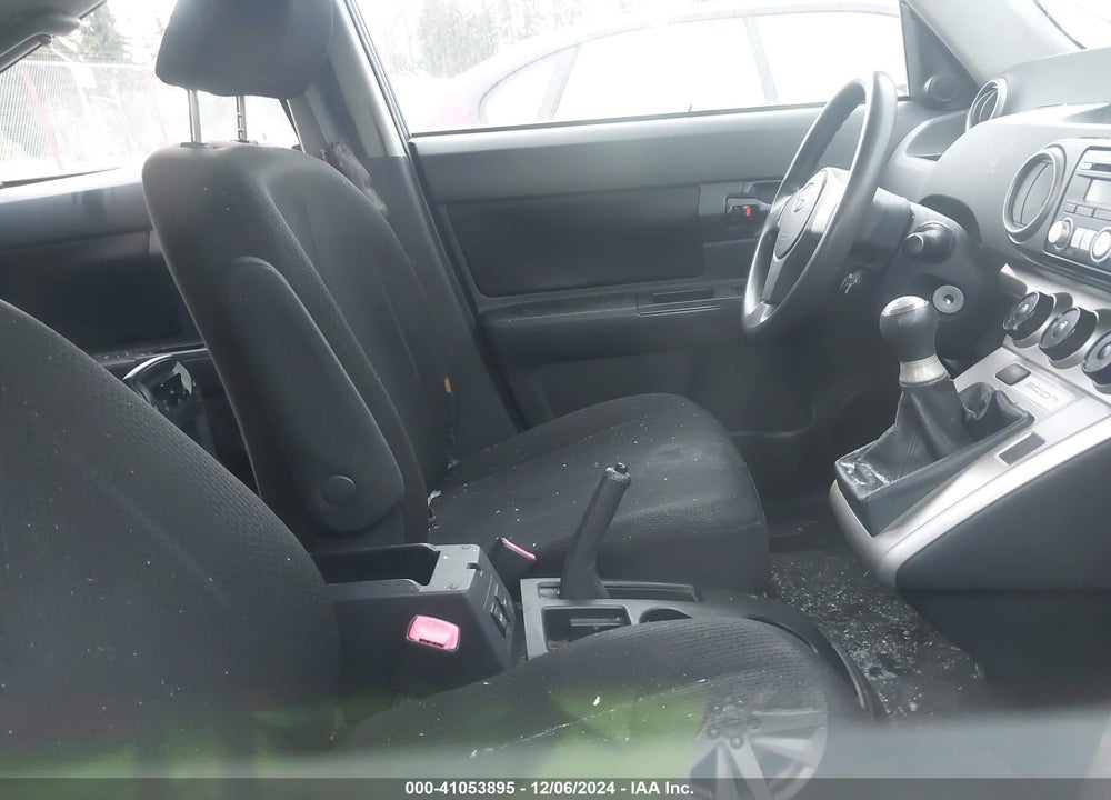 2008 SCION XB VIN: JTLKE50E081007348