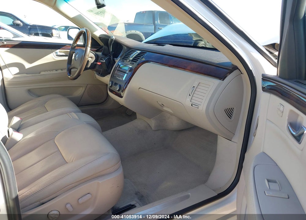 2009 CADILLAC DTS 1SB VIN: 1G6KD57Y79U130307