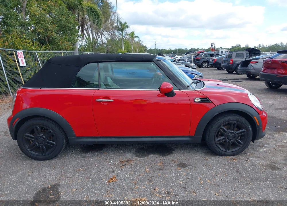2014 MINI CONVERTIBLE COOPER VIN: WMWZN3C56ET861056