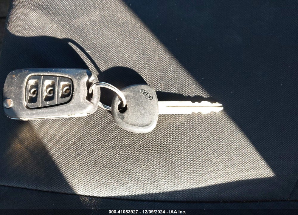 2012 KIA SOUL VIN: KNDJT2A64C7451325