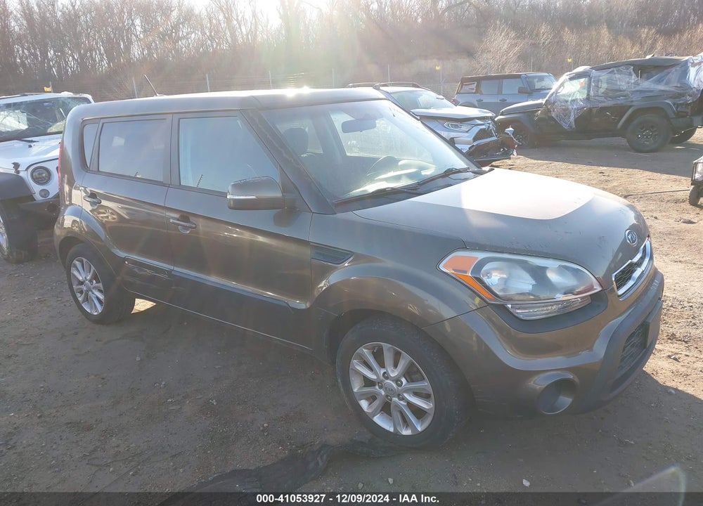 2012 KIA SOUL VIN: KNDJT2A64C7451325
