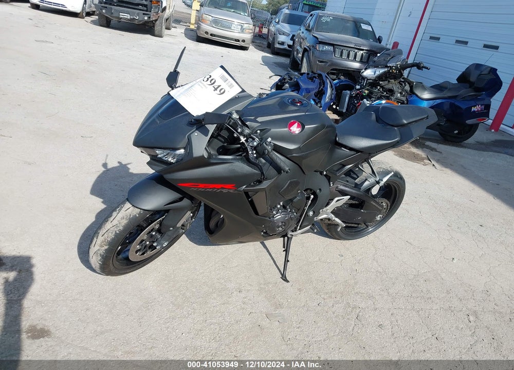 2021 HONDA CBR1000 RA VIN: JH2SC7759MK400151