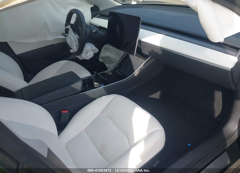 2020 TESLA MODEL 3 STANDARD RANGE PLUS REAR-WHEEL DRIVE/STANDARD RANGE REAR-WHEEL DRIVE VIN: 5YJ3E1EA2LF738104