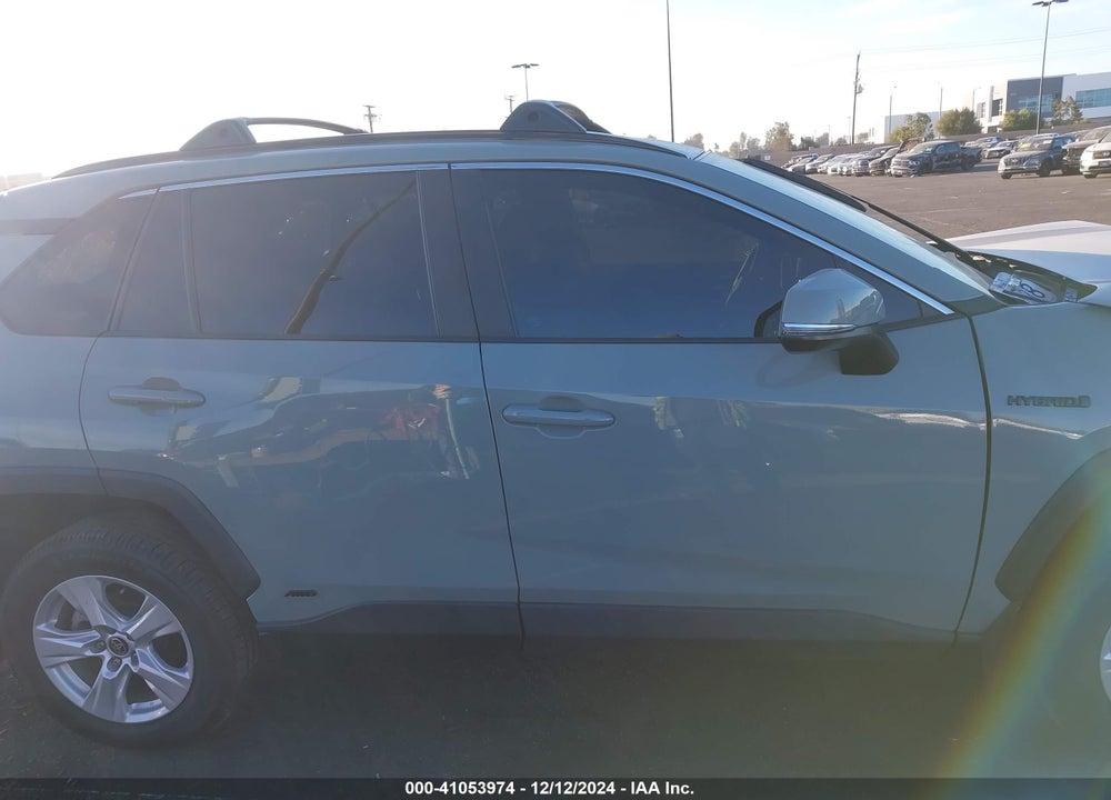 2021 TOYOTA RAV4 HYBRID XLE VIN: 4T3RWRFVXMU038494