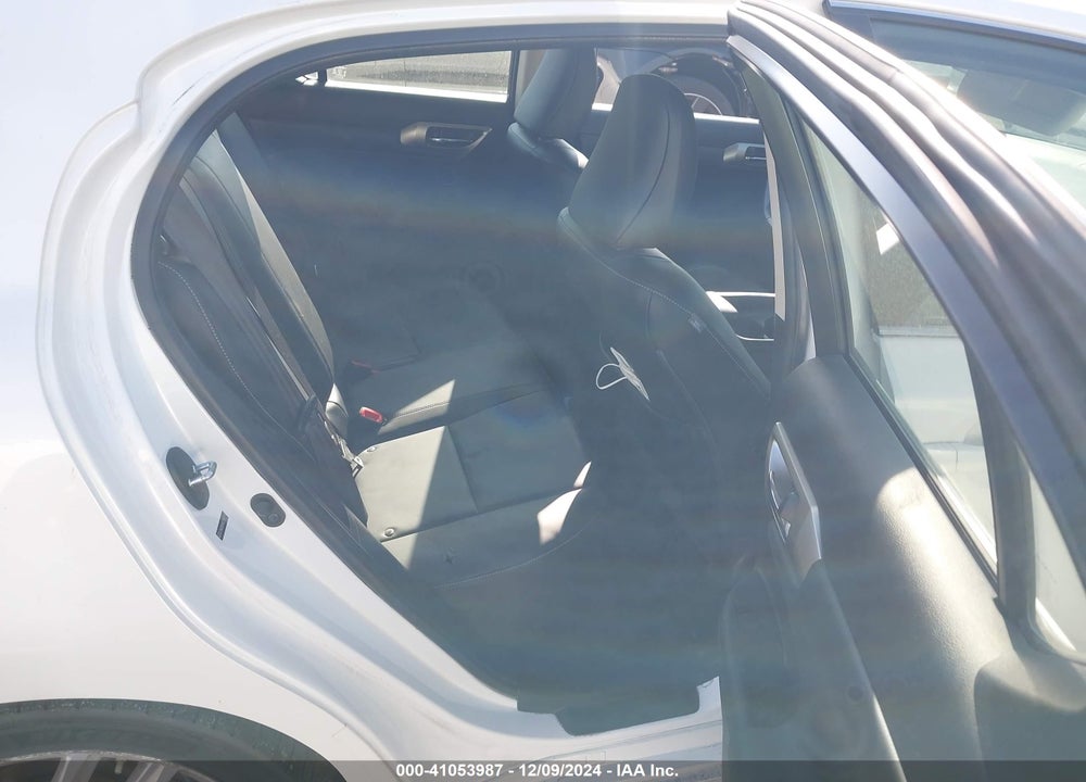 2014 LEXUS CT 200H VIN: JTHKD5BH8E2182179