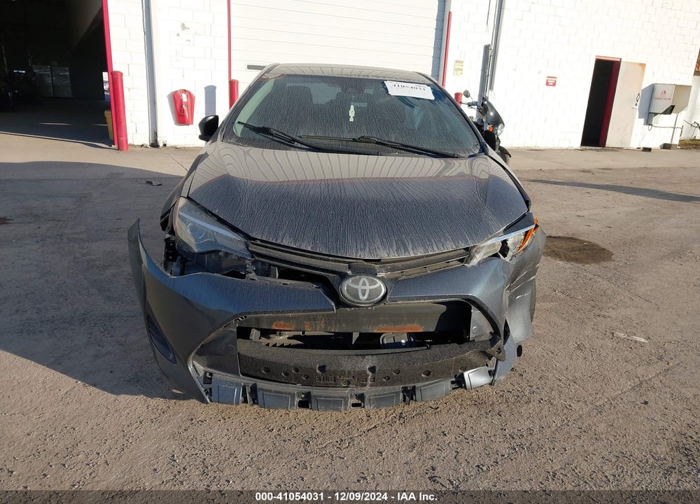 2019 TOYOTA COROLLA LE VIN: 2T1BURHE0KC242779