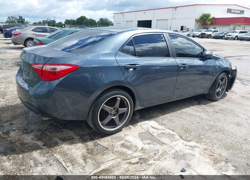 2019 TOYOTA COROLLA LE VIN: 2T1BURHE0KC242779