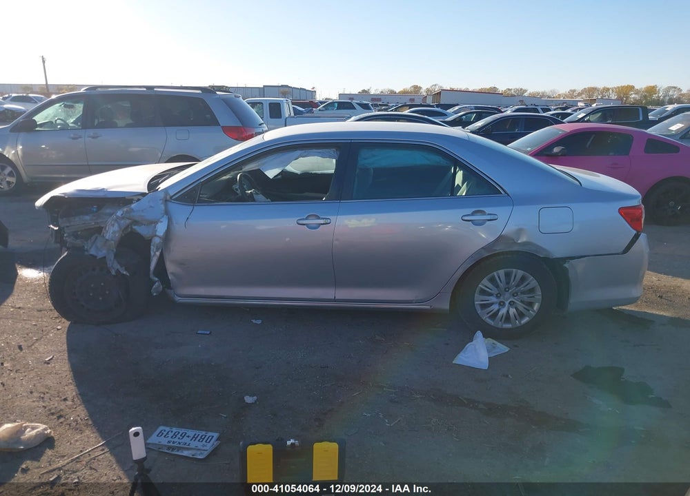 2014 TOYOTA CAMRY LE VIN: 4T4BF1FK2ER383611
