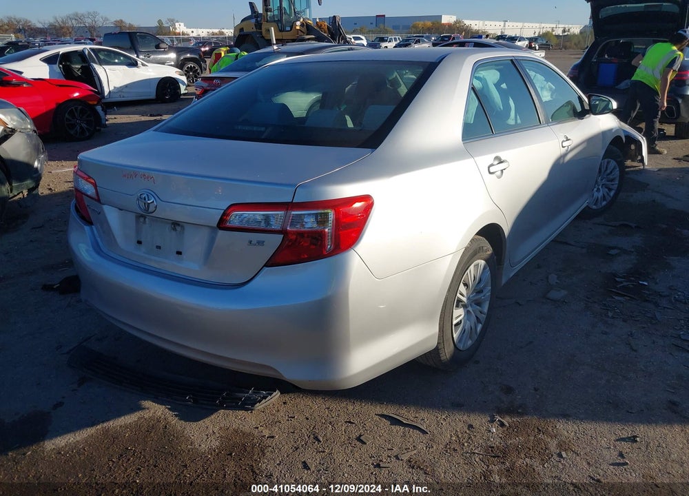 2014 TOYOTA CAMRY LE VIN: 4T4BF1FK2ER383611