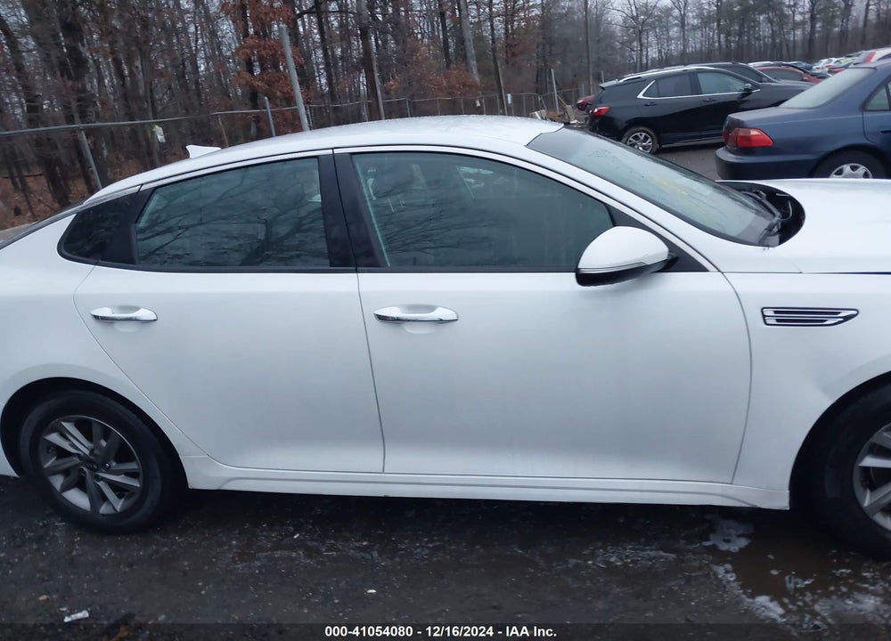 2020 KIA OPTIMA VIN: 5XXGT4L30LG407841