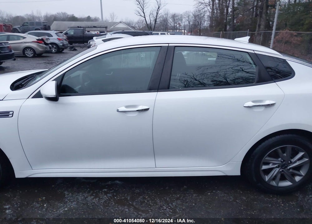 2020 KIA OPTIMA VIN: 5XXGT4L30LG407841