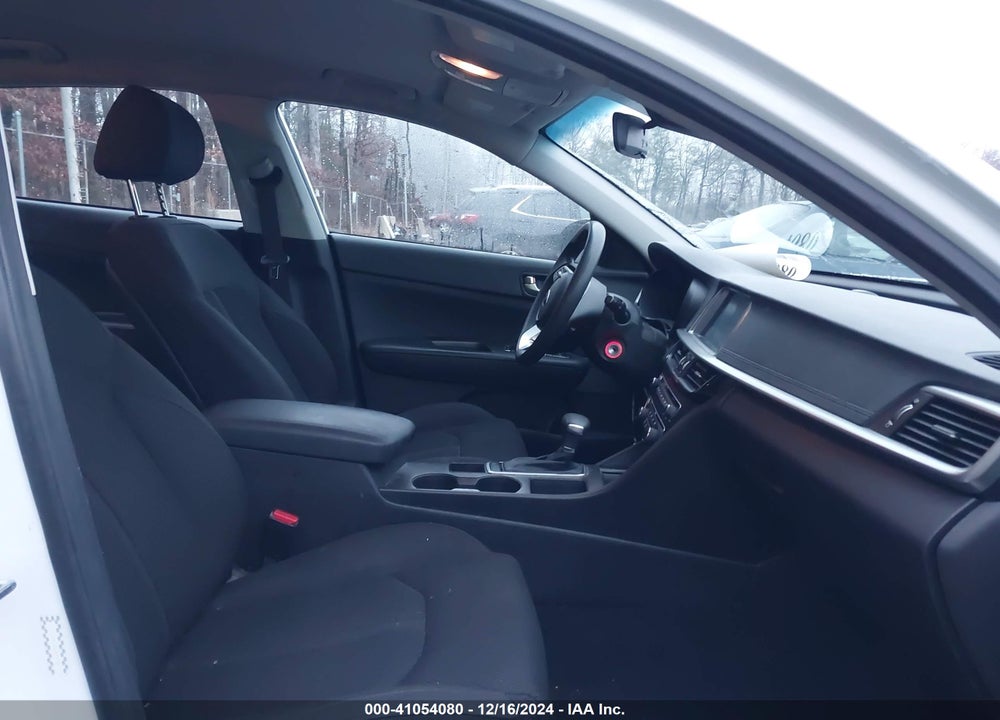 2020 KIA OPTIMA VIN: 5XXGT4L30LG407841