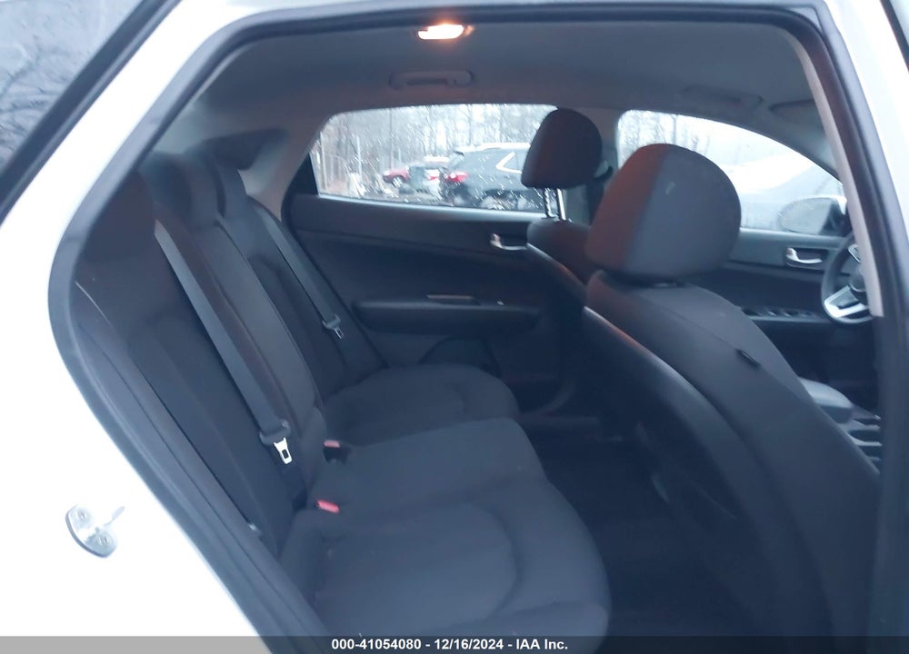 2020 KIA OPTIMA VIN: 5XXGT4L30LG407841