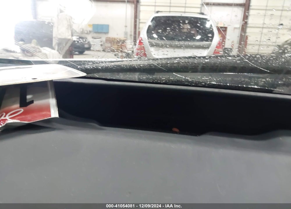 2008 TOYOTA PRIUS TOURING VIN: JTDKB20U383395979