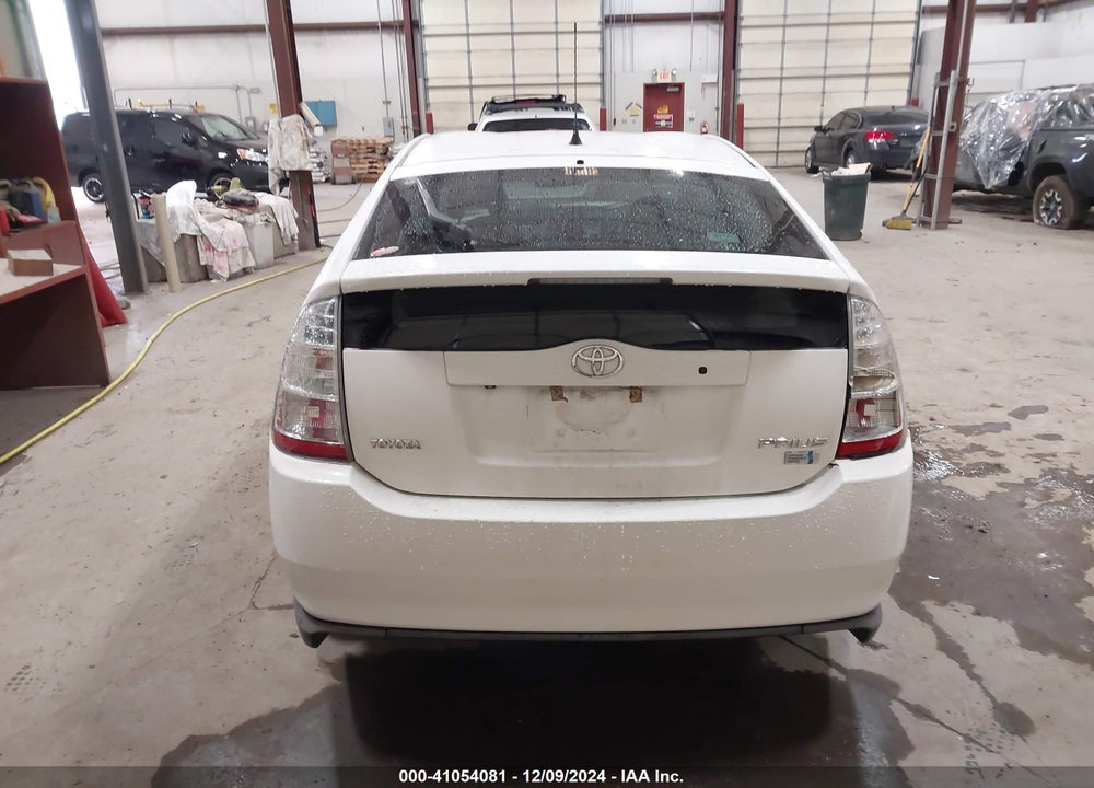 2008 TOYOTA PRIUS TOURING VIN: JTDKB20U383395979