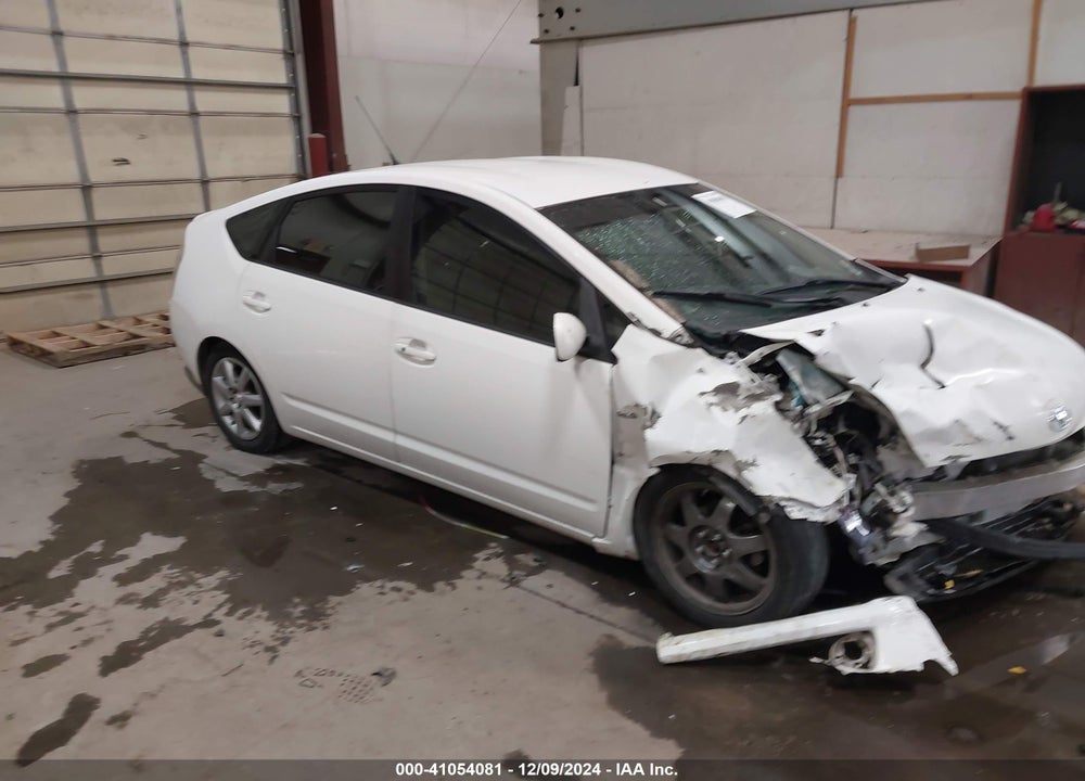 2008 TOYOTA PRIUS TOURING VIN: JTDKB20U383395979
