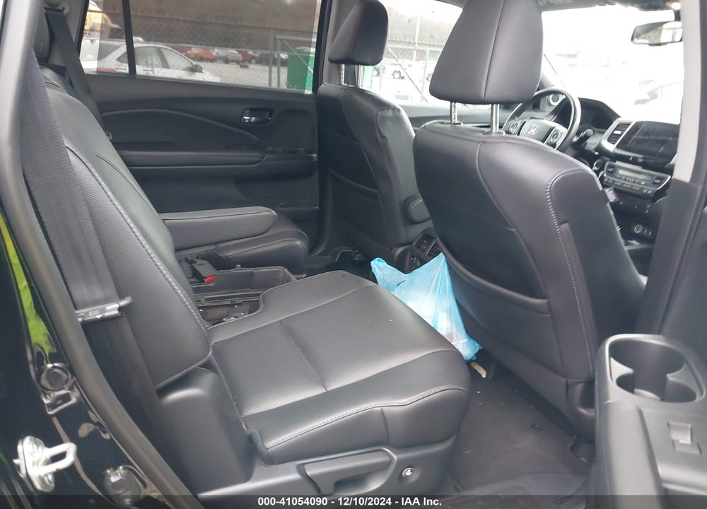 2018 HONDA PILOT ELITE VIN: 5FNYF6H0XJB006707
